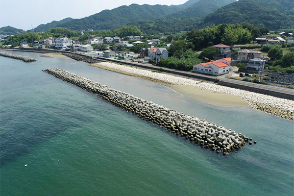 内田海岸消波提製作設置工事